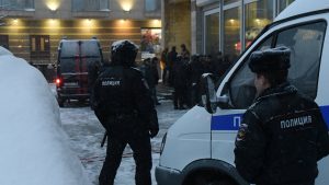 Подросток в Петербурге получил серьезные травмы после взрыва