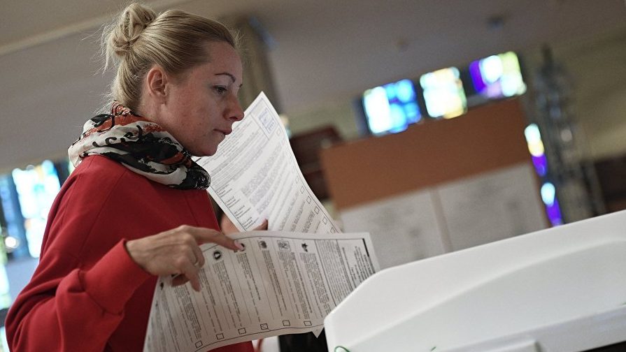 Около полторы тысячи комплексов для обработки избирательных бюллетеней купят к выборам в России