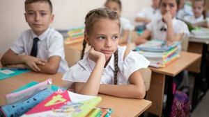 100 тысяч российских школьников