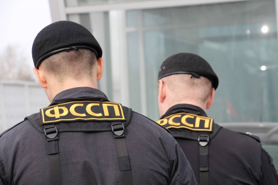 Сотрудники ФССП помогли разыскать 7,7 тысяч скрывавшихся россиян. 