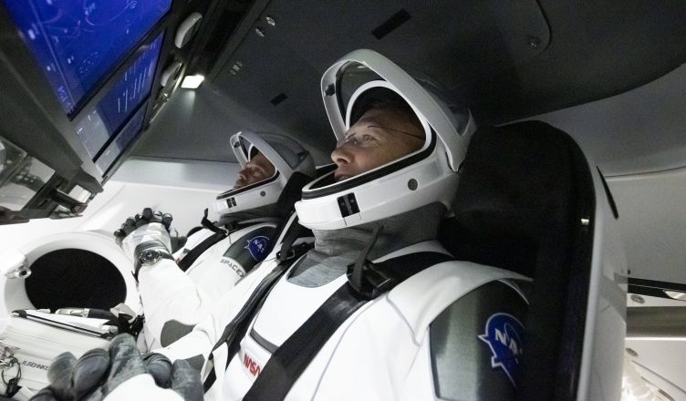 На МКС отправилась первая в истории полностью частная команда астронавтов