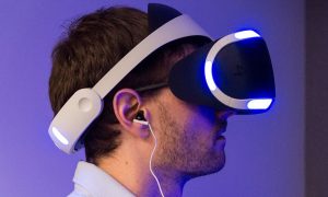 Ученые из Америки создали VR-гарнитуру, способную передать ощущения при поцелуе