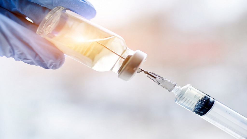 Тюменские врачи бьют тревогу из-за нехватки важной вакцины