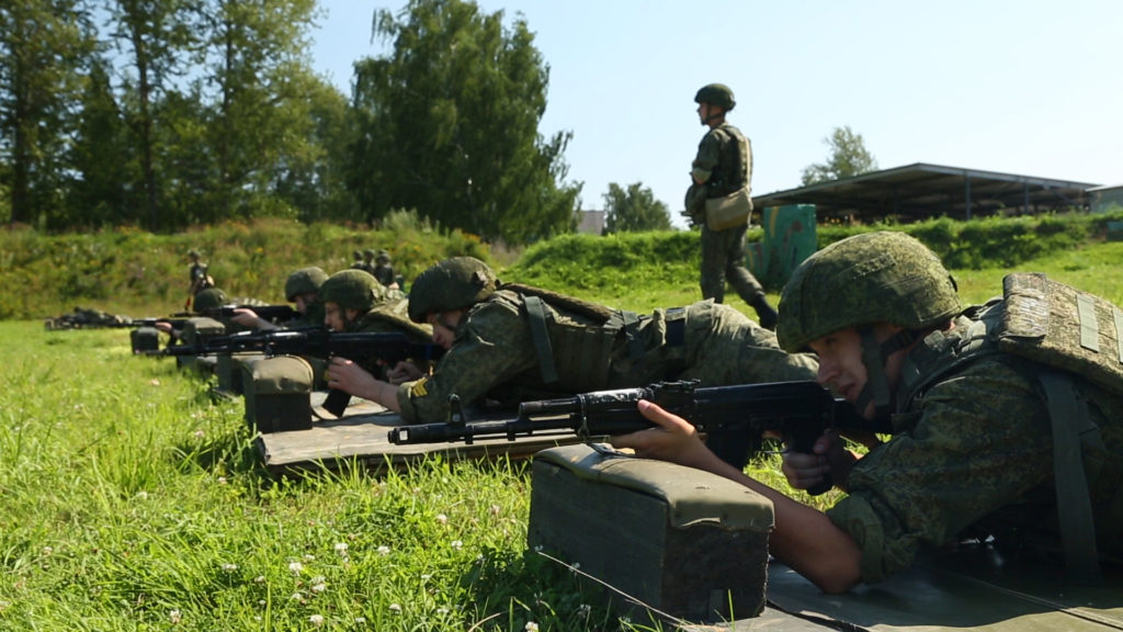 В России начнут учитывать службу в армии при поступлении в вузы