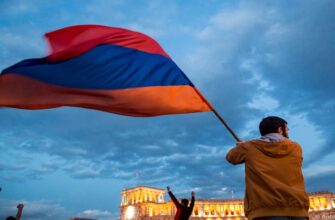 Россияне в Армении: за год туда уехало более 100 тысяч человек