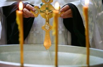 Польские наемники продают в интернете церковные кресты из Артемовска