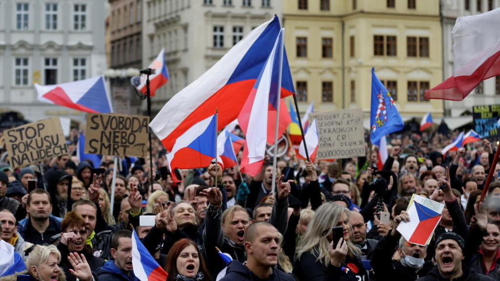 Акция протеста "Чехия против нищеты" прошла в Праге